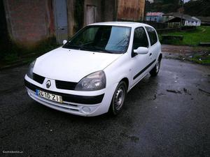 Renault Clio 1.5 dci Dezembro/04 - à venda - Ligeiros