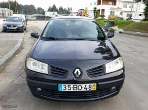 Renault Mégane 1.5 dci Dynamique Abril/06 - à venda -
