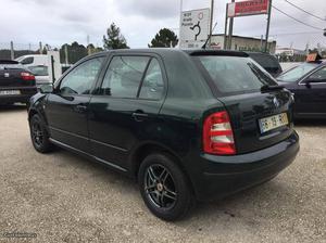 Skoda Fabia 1.4 MPi A.c Março/01 - à venda - Ligeiros