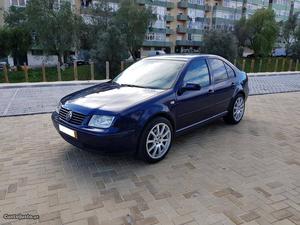 VW Bora 1.9 TDI Julho/03 - à venda - Ligeiros Passageiros,