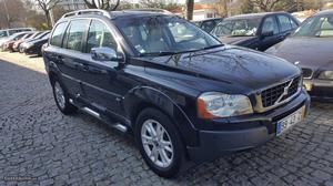 Volvo XC 90 I D5 AWD Janeiro/05 - à venda - Ligeiros