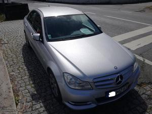 Mercedes-Benz C 180 CDI Maio/12 - à venda - Ligeiros