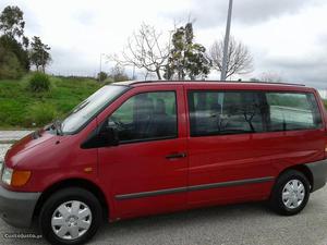 Mercedes-Benz Vito 108 D 6 Lugares Fevereiro/98 - à venda -