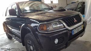 Mitsubishi Pajero Sportswagon Junho/00 - à venda - Pick-up/