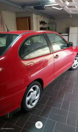 Seat Cordoba Desportiva Agosto/95 - à venda - Ligeiros