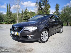 VW Passat 2.0 TDI 140 CV Dezembro/05 - à venda - Ligeiros