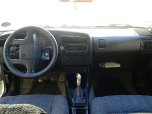VW Passat 35i b3 Outubro/94 - à venda - Ligeiros