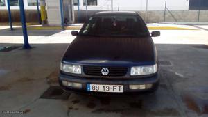 VW Passat Vw Outubro/95 - à venda - Ligeiros Passageiros,