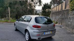 Alfa Romeo  Twin Spark troco Outubro/01 - à venda -
