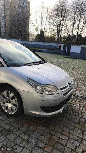 Citroën C4 vtr Dezembro/05 - à venda - Ligeiros