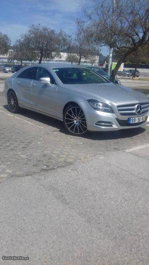 Mercedes-Benz CLS  portas 204 cv Outubro/13 - à venda