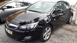 Opel Astra 1.7 cdti 125 cv Agosto/11 - à venda - Ligeiros