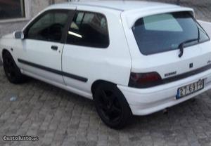 Renault Clio 1.9 diesel muito boa Maio/95 - à venda -