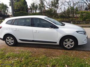 Renault Mégane Estate DCI 110 Auto Outubro/11 - à venda -