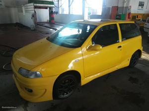 Fiat Punto 1.1 Abril/97 - à venda - Ligeiros Passageiros,