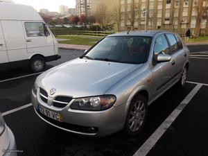 Nissan Almera 1.5 DCI Junho/03 - à venda - Ligeiros