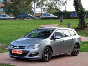 Opel Astra 1.3 CDTI Executive Agosto/13 - à venda -