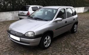 Opel Corsa P) c/AC Agosto/99 - à venda - Ligeiros