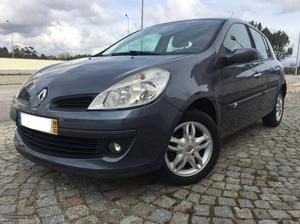 Renault Clio 1.5DCi 5P 5Lug Março/08 - à venda - Ligeiros