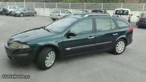 Renault Laguna v 107cv Privilege Abril/02 - à venda -