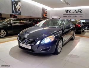 Volvo S D4 Premium Março/13 - à venda - Ligeiros