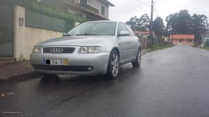 Audi A3 tdi 110cv cx de 6v Maio/98 - à venda - Ligeiros