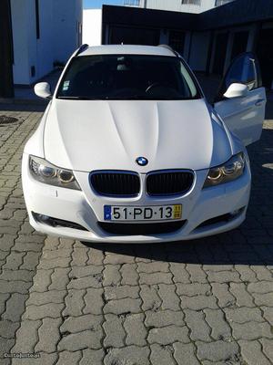 BMW 320 Touring 184 cv Maio/11 - à venda - Ligeiros