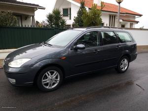 Ford Focus 1.8 tddi Junho/92 - à venda - Ligeiros