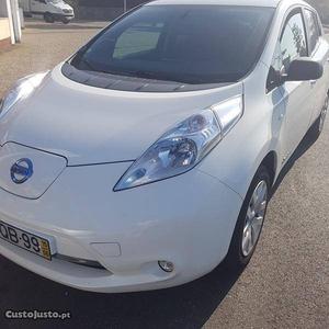 Nissan Leaf Zero Emissoes 24 Kw Junho/15 - à venda -