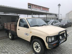 Nissan Navara pickp Março/94 - à venda - Pick-up/