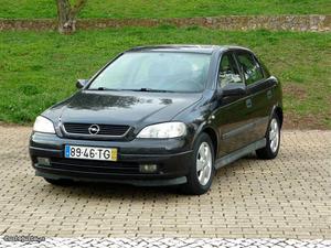 Opel Astra Elegance v Março/02 - à venda - Ligeiros