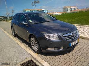 Opel Insignia  cv cosmos Março/10 - à venda -
