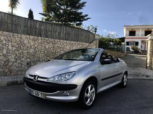 Peugeot 206 Abril/02 - à venda - Descapotável / Coupé,