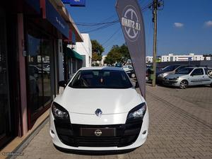 Renault Mégane Coupé Janeiro/11 - à venda - Ligeiros