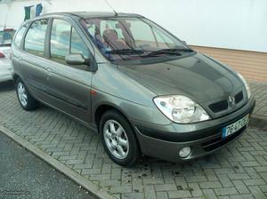 Renault Scénic 1.4 i RXE 16 V Novembro/99 - à venda -