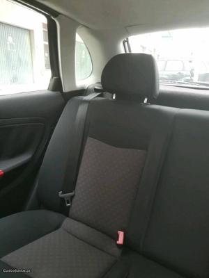 Seat Ibiza V Sport 100CV Junho/03 - à venda -