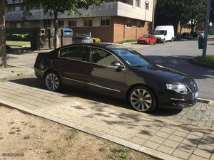 VW Passat highline Agosto/06 - à venda - Ligeiros