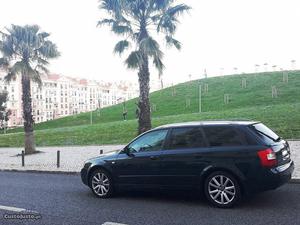 Audi A4 Avant 1.9 TDI Dezembro/03 - à venda - Ligeiros