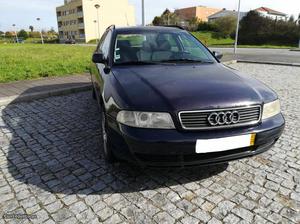 Audi A4 FM52DHR92S5 Maio/97 - à venda - Ligeiros