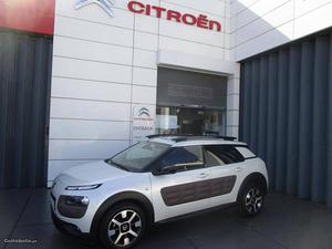 Citroën C4 1 ano de garantia Agosto/15 - à venda -