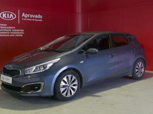 Kia Ceed 5DR 14D 6MT NAV LINE