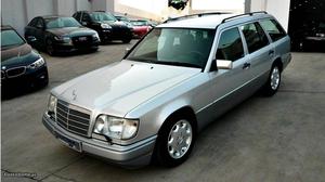 Mercedes-Benz E 320 E320 TE Estate w124 Março/94 - à venda