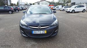 Opel Astra ST CDTi Seduction Novembro/14 - à venda -