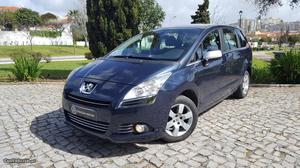 Peugeot  e-HDi Executive Maio/13 - à venda -