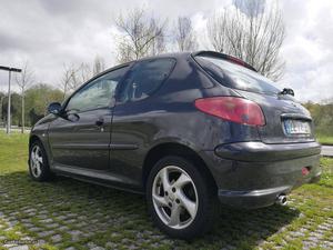 Peugeot v 110cv HDI Novembro/04 - à venda -