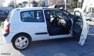 Renault Clio 5 lugares DCI Agosto/03 - à venda - Ligeiros