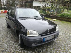Renault Clio chipi Janeiro/98 - à venda - Ligeiros