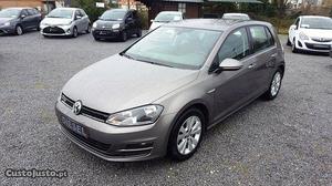 VW Golf 1.6 TDI Confortline Janeiro/16 - à venda - Ligeiros