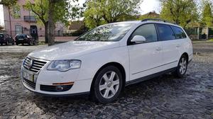 VW Passat 1.9 Tdi Bluemotion Abril/08 - à venda - Ligeiros