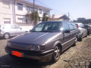 VW Passat td Outubro/91 - à venda - Ligeiros